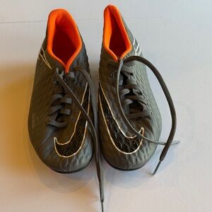 Boys Nike Athletic Gray and Orange Cleats